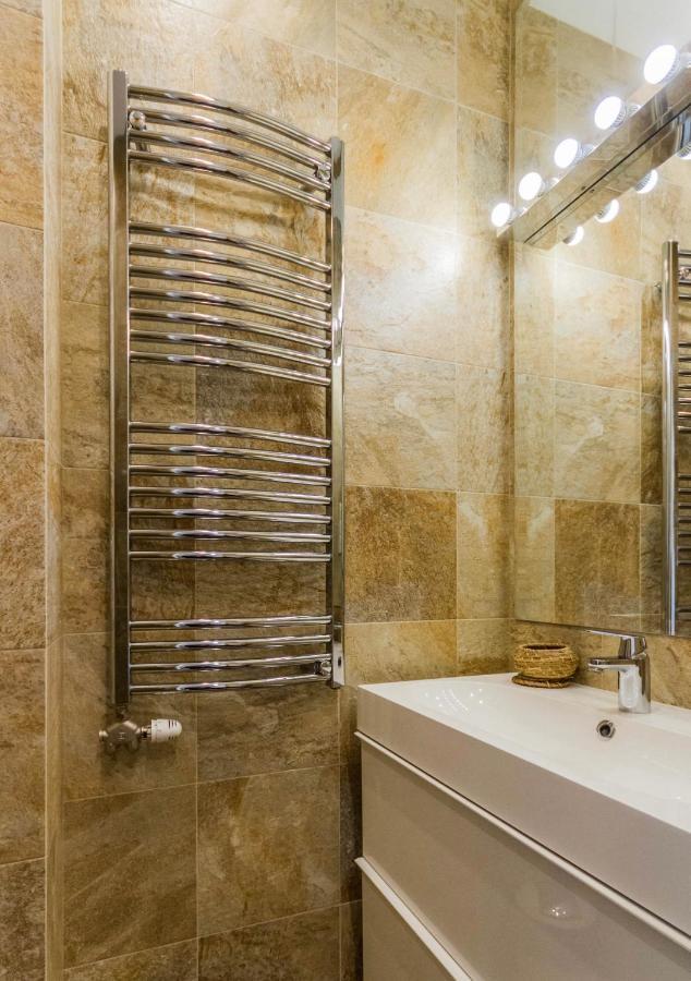 Chain Bridge Studio Apartment Βουδαπέστη Εξωτερικό φωτογραφία