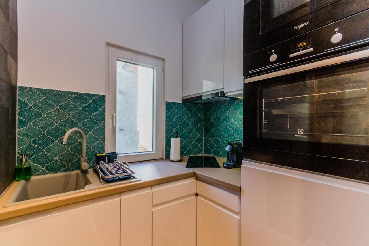 Chain Bridge Studio Apartment Βουδαπέστη Εξωτερικό φωτογραφία