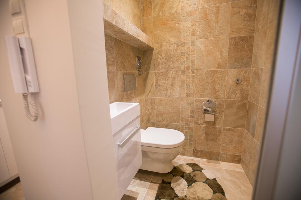 Chain Bridge Studio Apartment Βουδαπέστη Εξωτερικό φωτογραφία